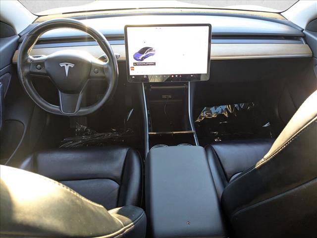 Used 2018 Tesla Model 3 Long Range image 17
