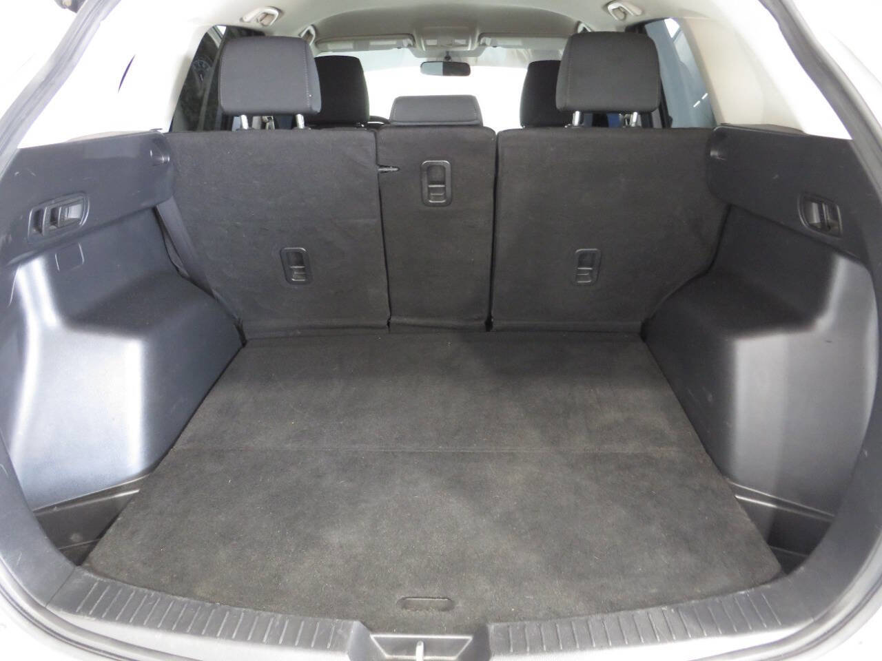 Used 2016 MAZDA CX-5 Touring FWD image 13