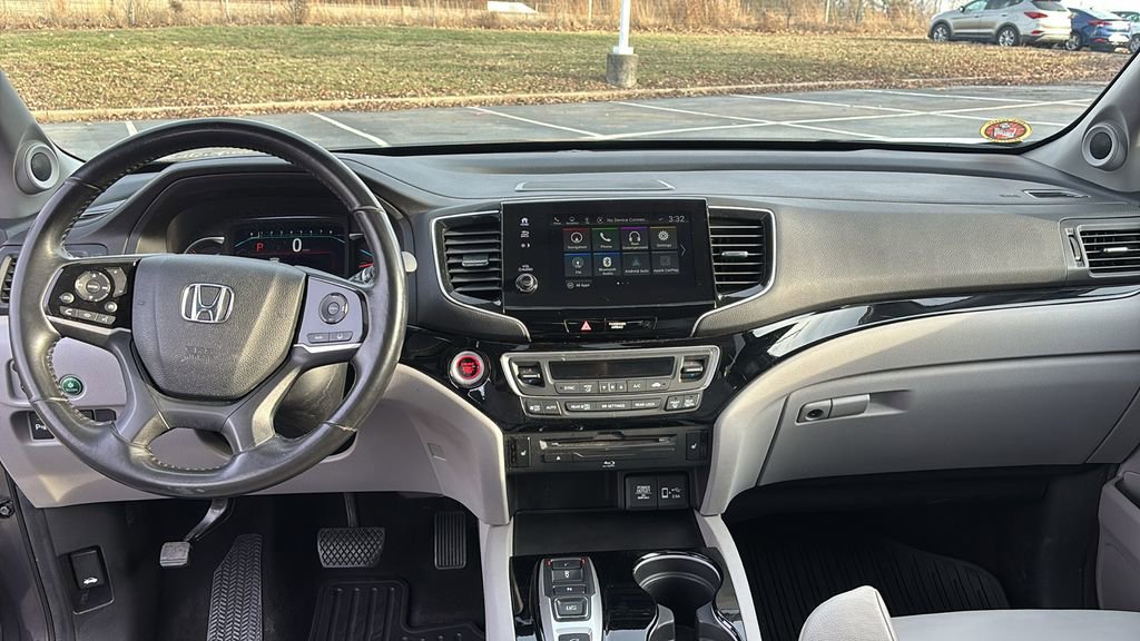 Used 2019 Honda Pilot Touring image 12