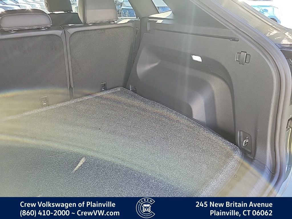 New 2026 Volkswagen Atlas Cross Sport SE image 52