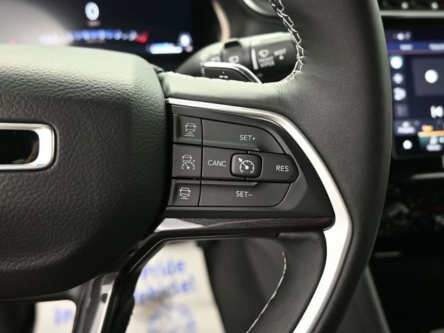 Used 2022 Jeep Grand Cherokee Altitude image 19