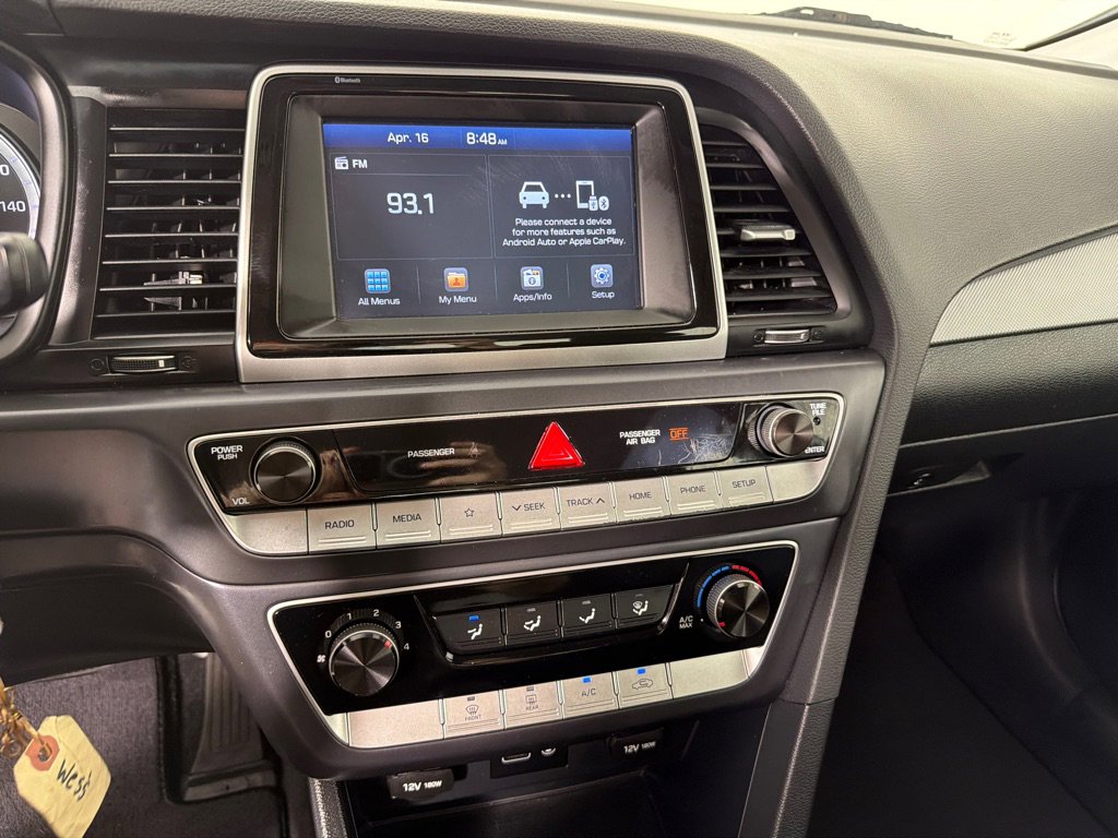 Used 2019 Hyundai Sonata SE FWD image 14