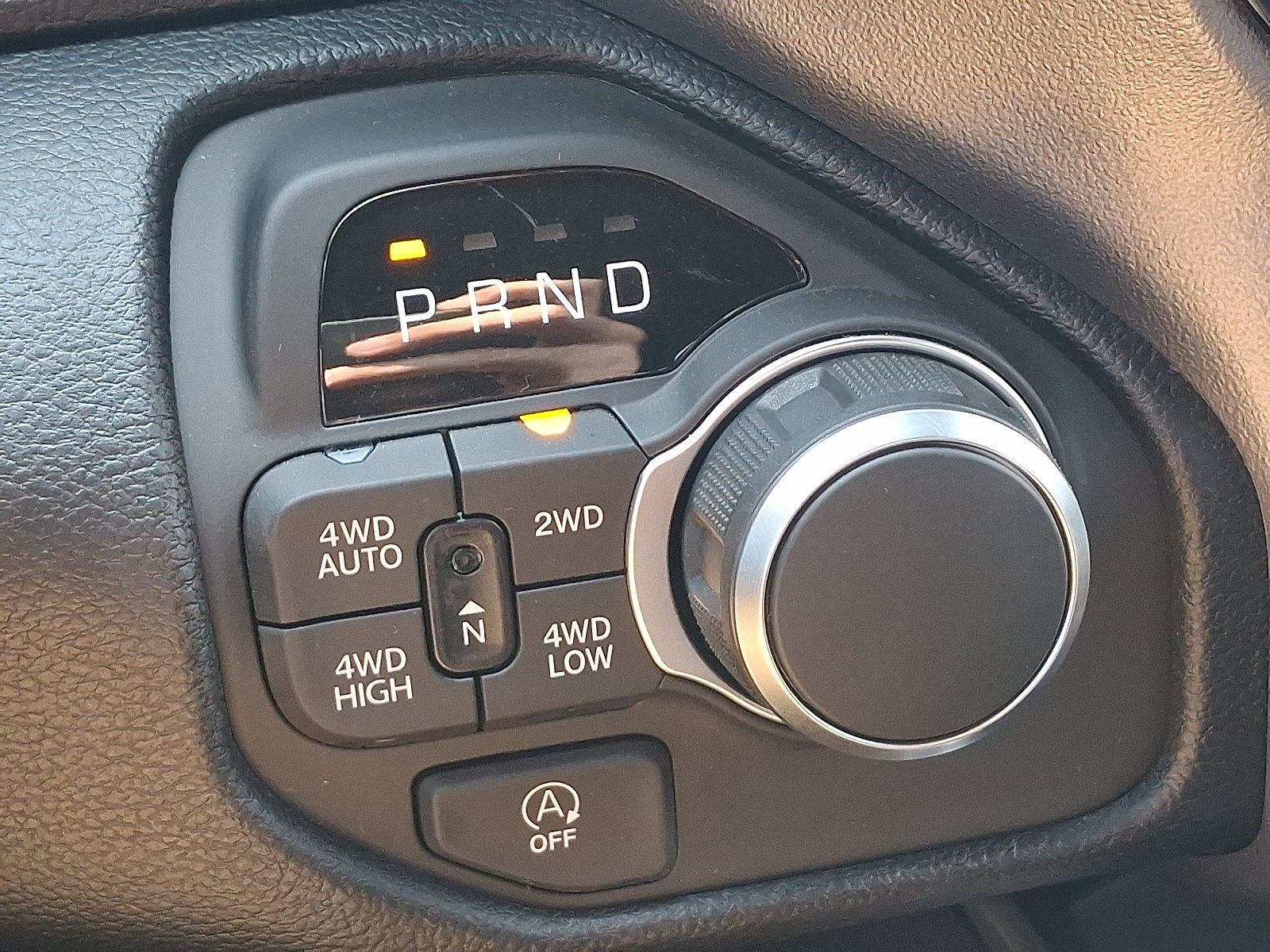 New 2026 RAM 1500 Big Horn AWD/4WD image 9