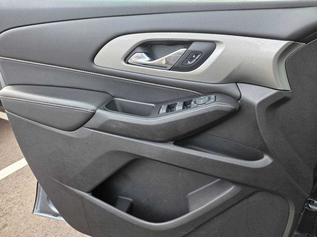 Used 2019 Chevrolet Traverse LS image 29