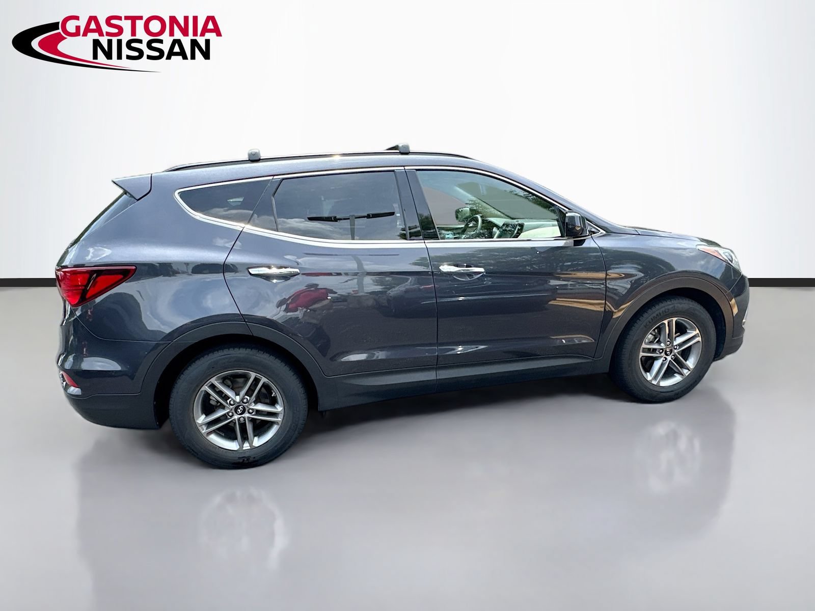 Used 2017 Hyundai Santa Fe Sport AWD/4WD image 10