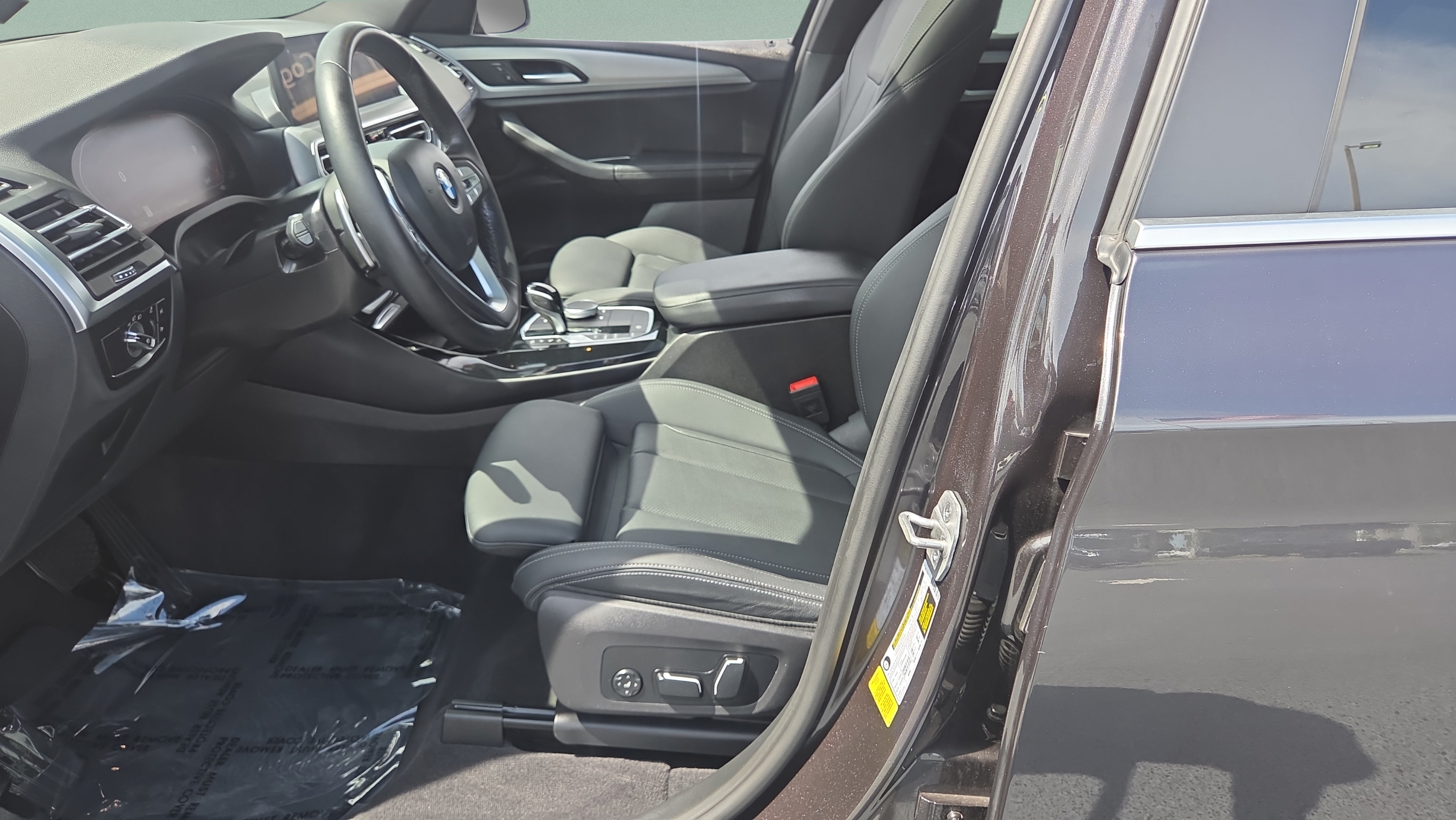 Used 2024 BMW X3 sDrive30i w/ Convenience Package w/ZPA RWD image 9