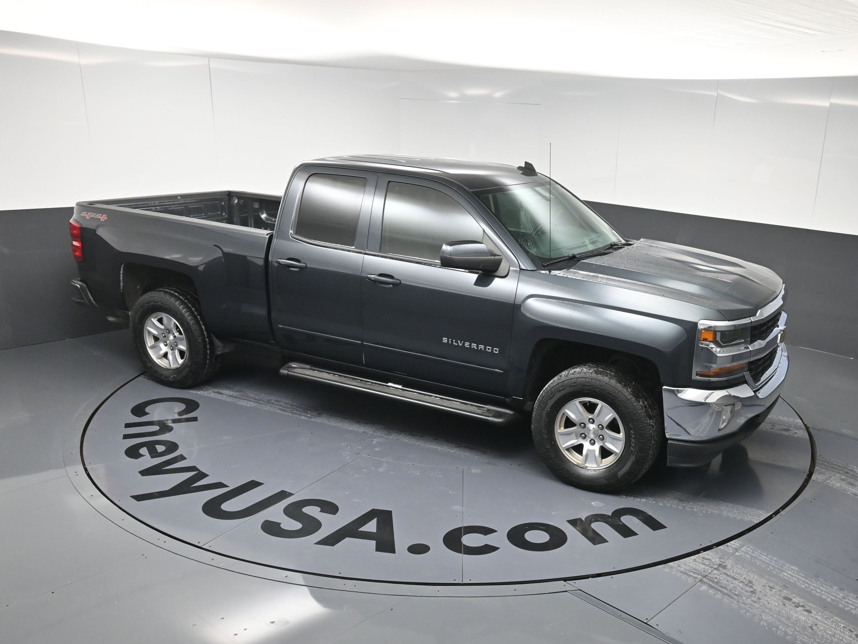 Used 2017 Chevrolet Silverado 1500 LT w/ All Star Edition image 32