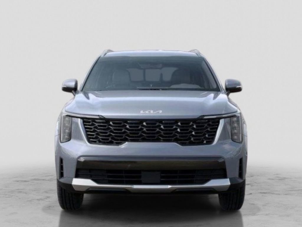Used 2025 Kia Sorento S image 2