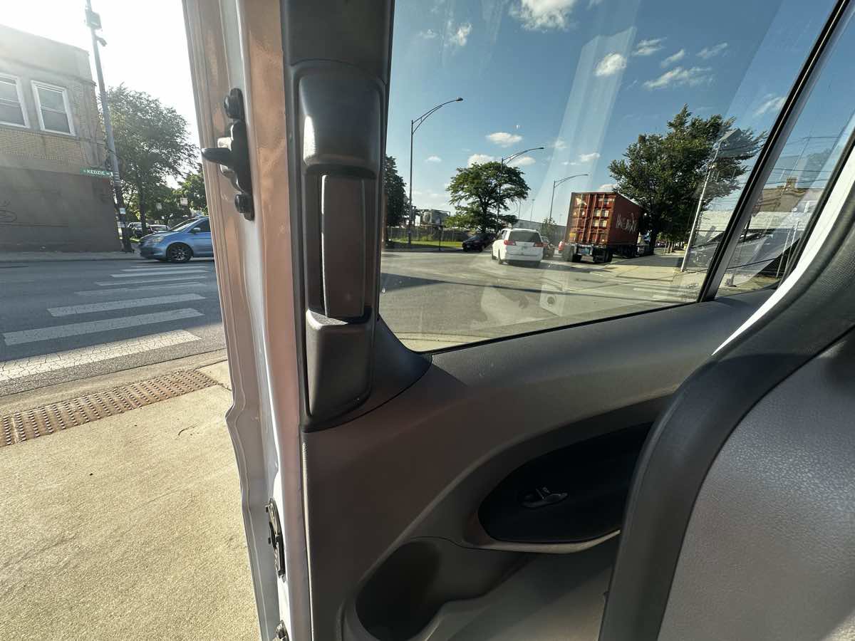 Used 2020 Ford Transit Connect XLT FWD image 22