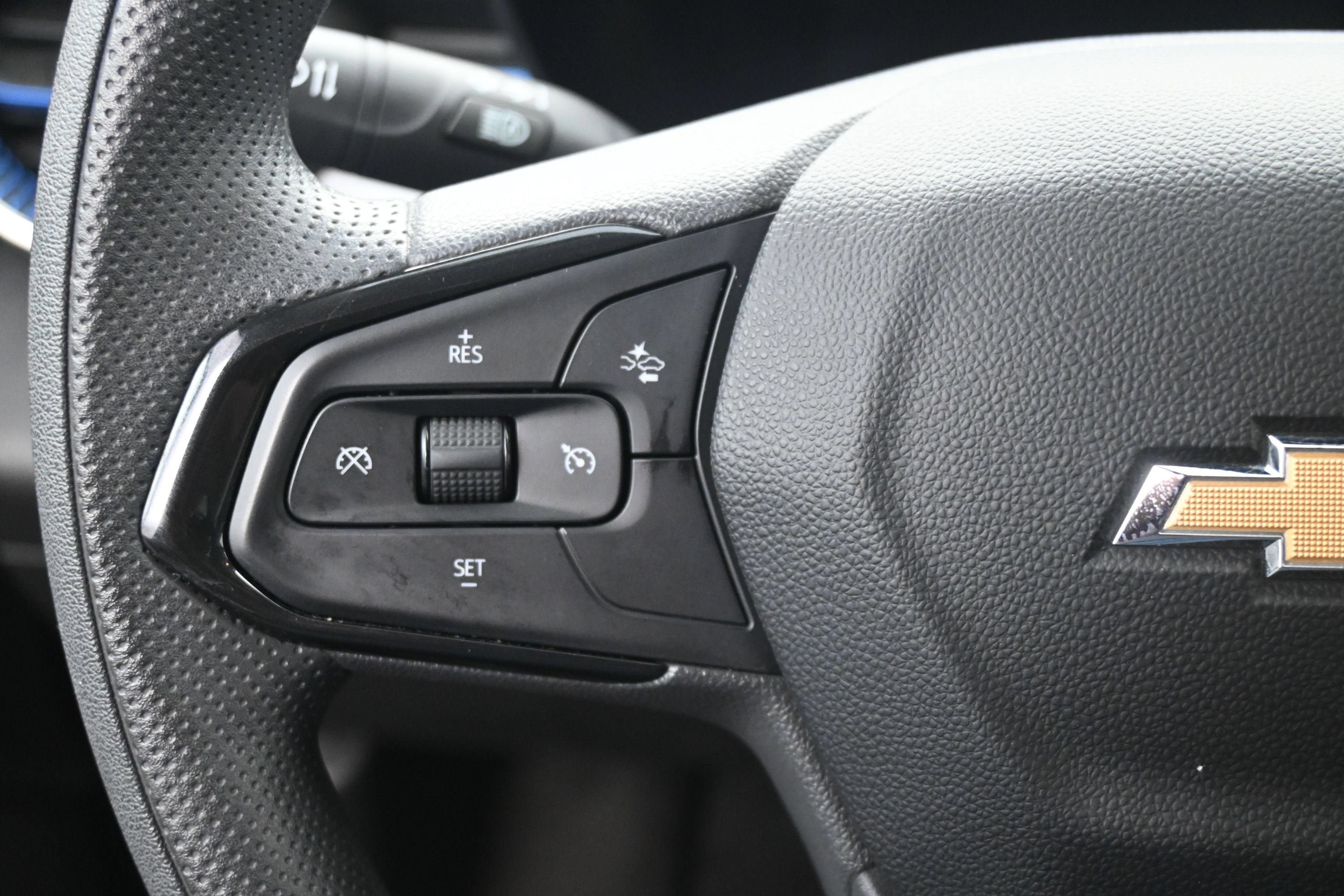 Used 2024 Chevrolet Trax LT FWD image 10