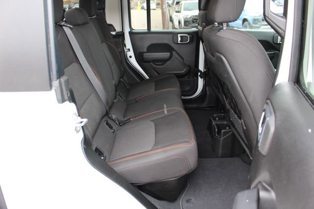 Used 2023 Jeep Gladiator Mojave w/ Cold Weather Group image 45