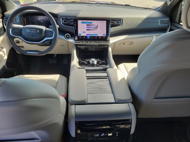 New 2026 Jeep Grand Wagoneer Limited w/ Premium Group II AWD/4WD image 11