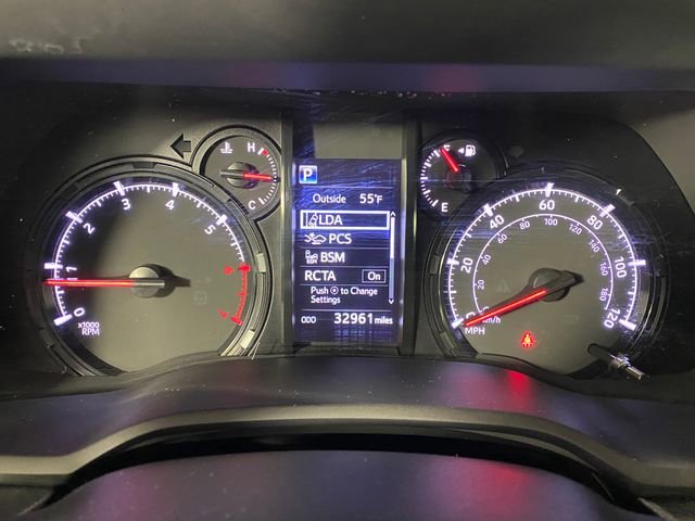 Used 2024 Toyota 4Runner SR5 image 19