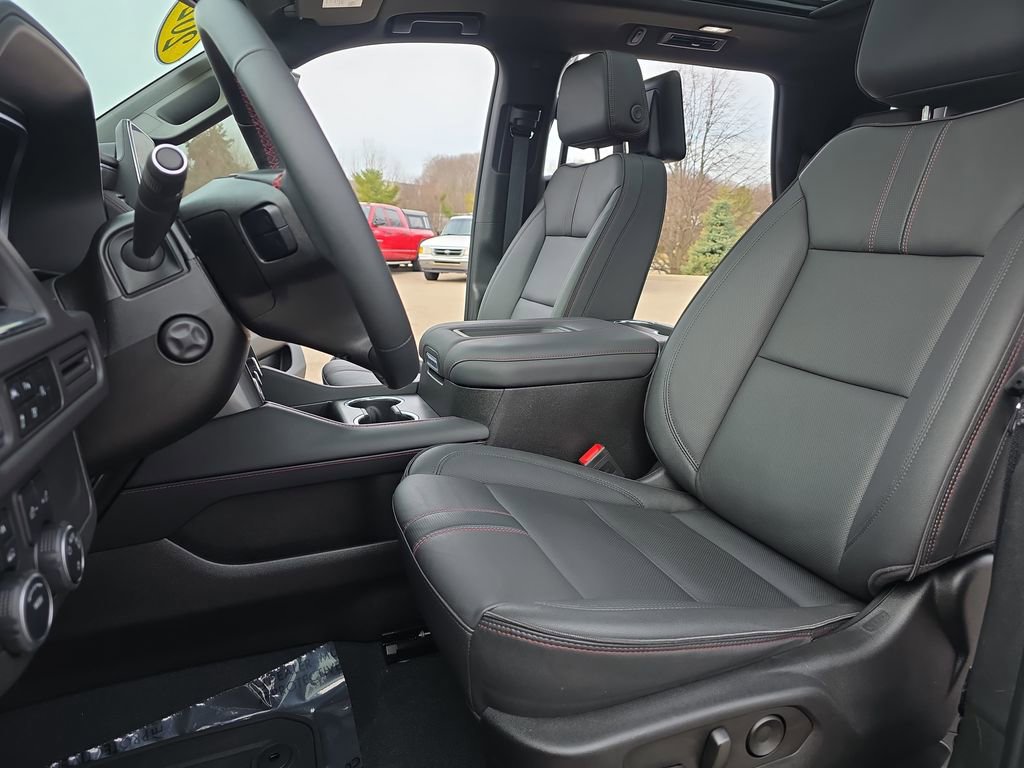 Used 2023 Chevrolet Tahoe RST w/ Luxury Package image 16