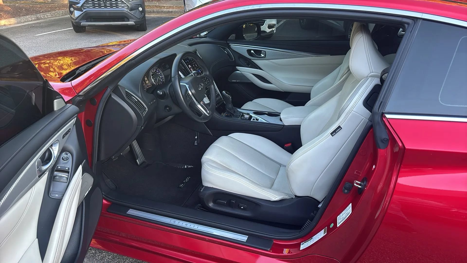 Used 2017 INFINITI Q60 Red Sport 400 RWD image 18