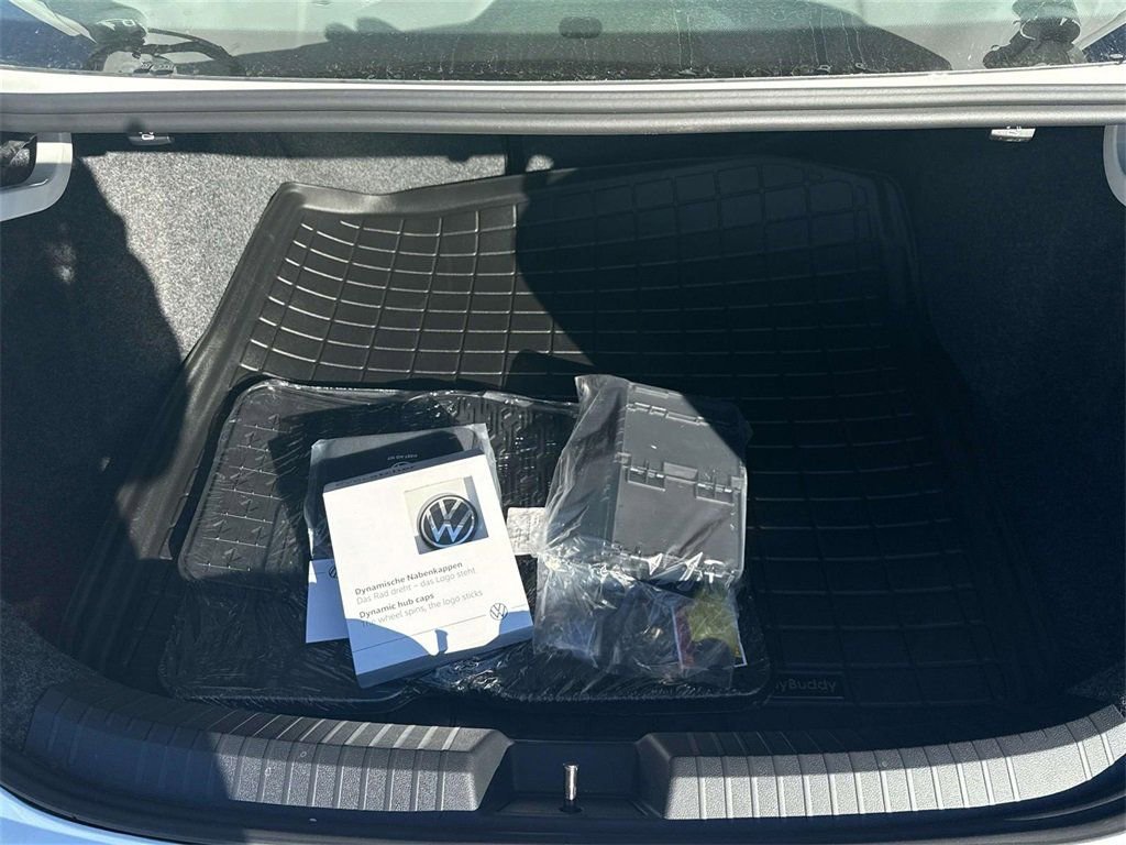 New 2026 Volkswagen Jetta SE image 11