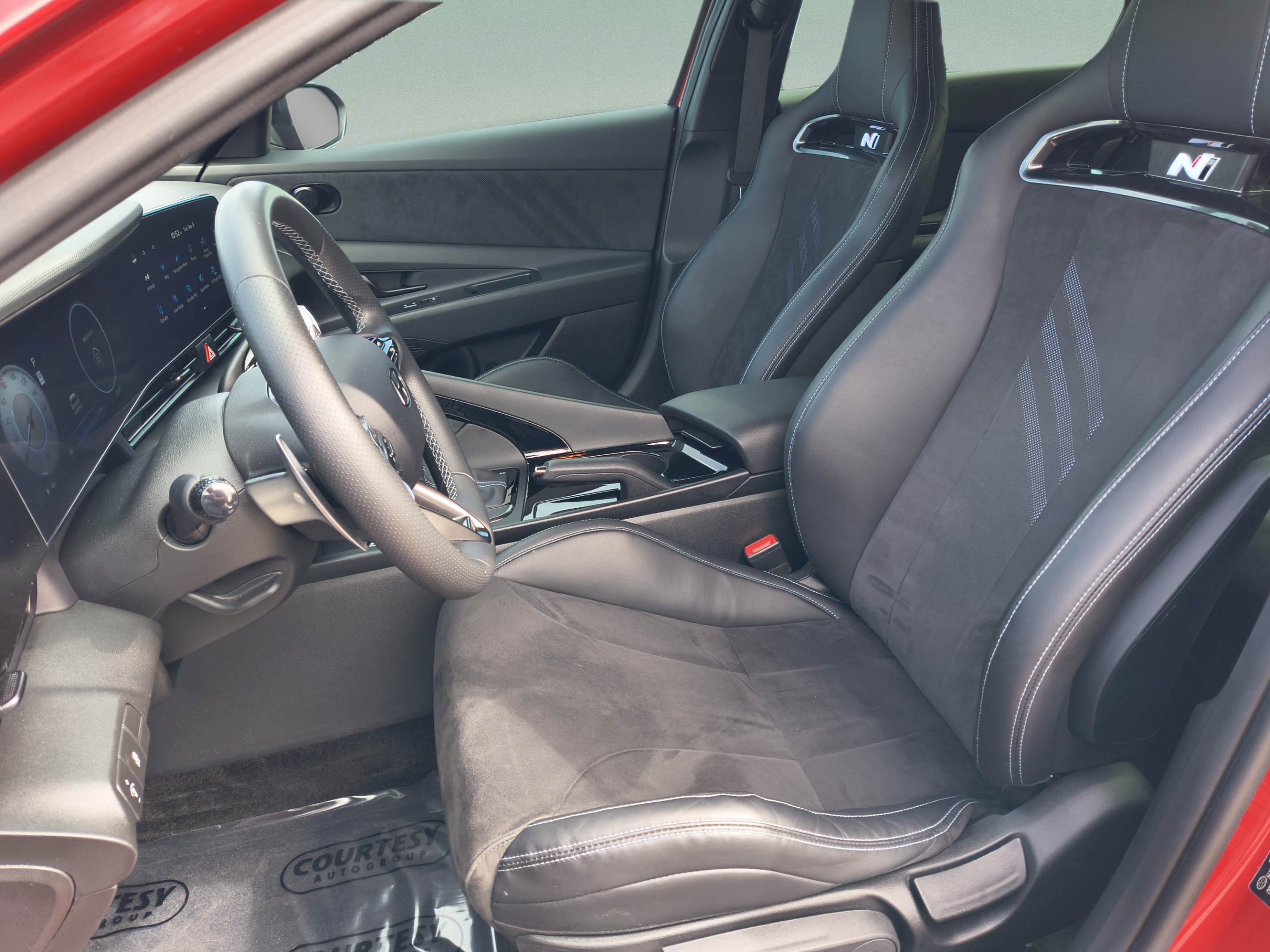 Certified 2025 Hyundai Elantra N FWD image 18
