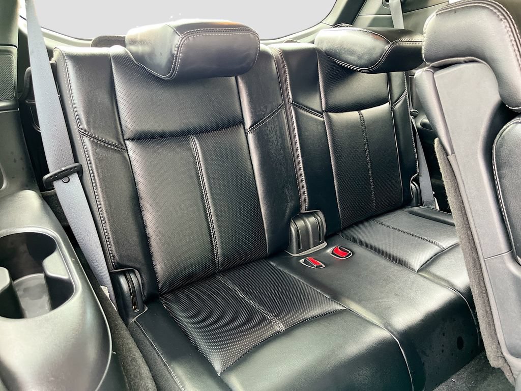 Used 2020 Nissan Pathfinder Platinum AWD/4WD image 28