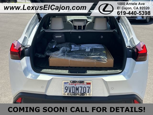Used 2025 Lexus UX 300h AWD w/ Accessory Package (Z2) image 19