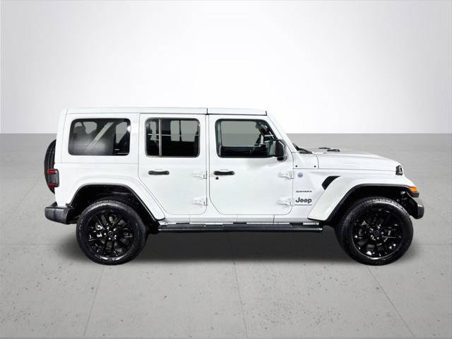 Certified 2024 Jeep Wrangler Unlimited Sahara AWD/4WD image 6