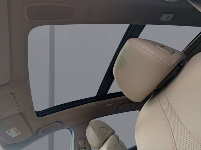 Used 2023 Acura RDX w/ Technology Package FWD image 22