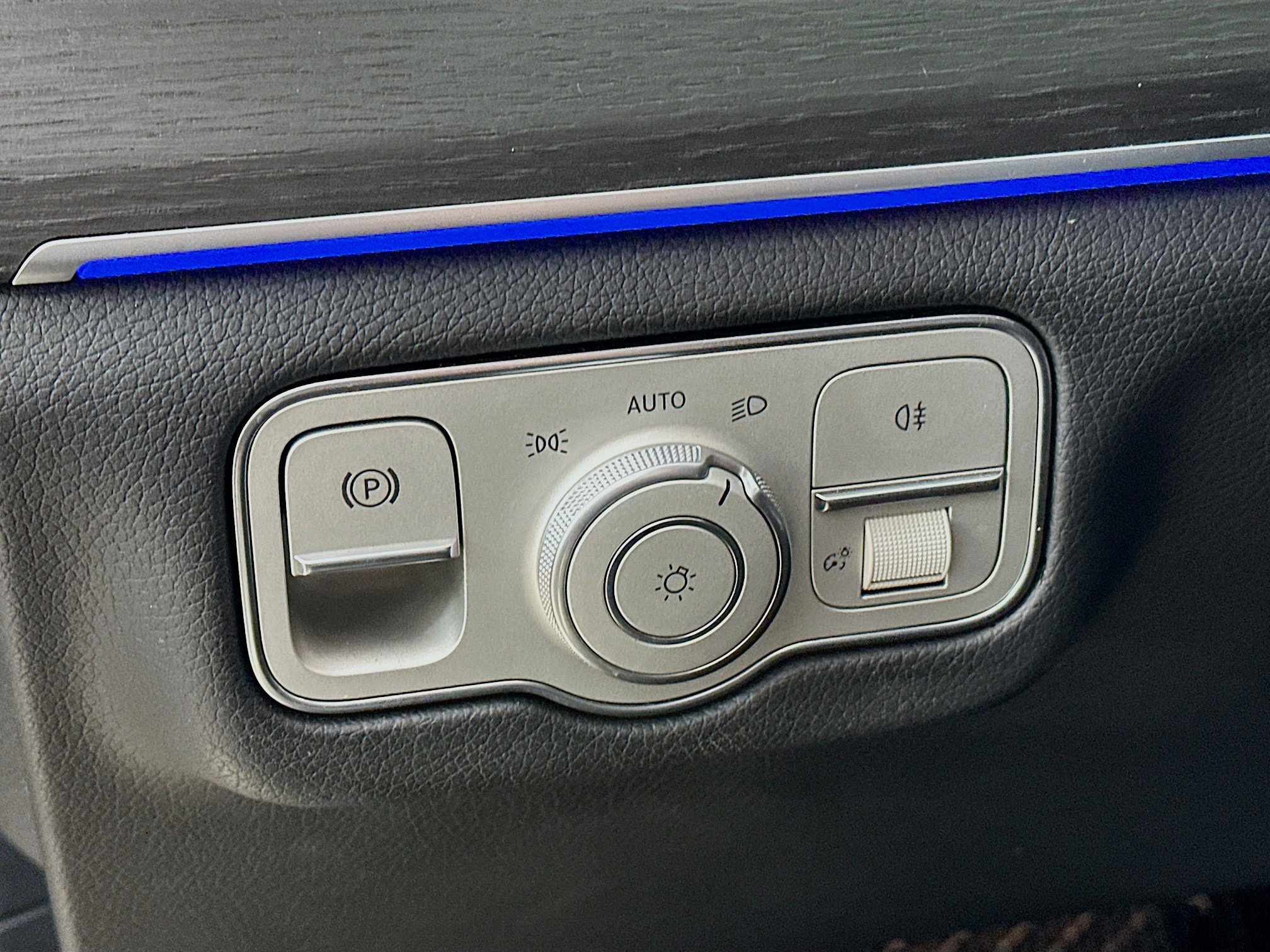 Certified 2024 Mercedes-Benz GLE 350 4MATIC image 10