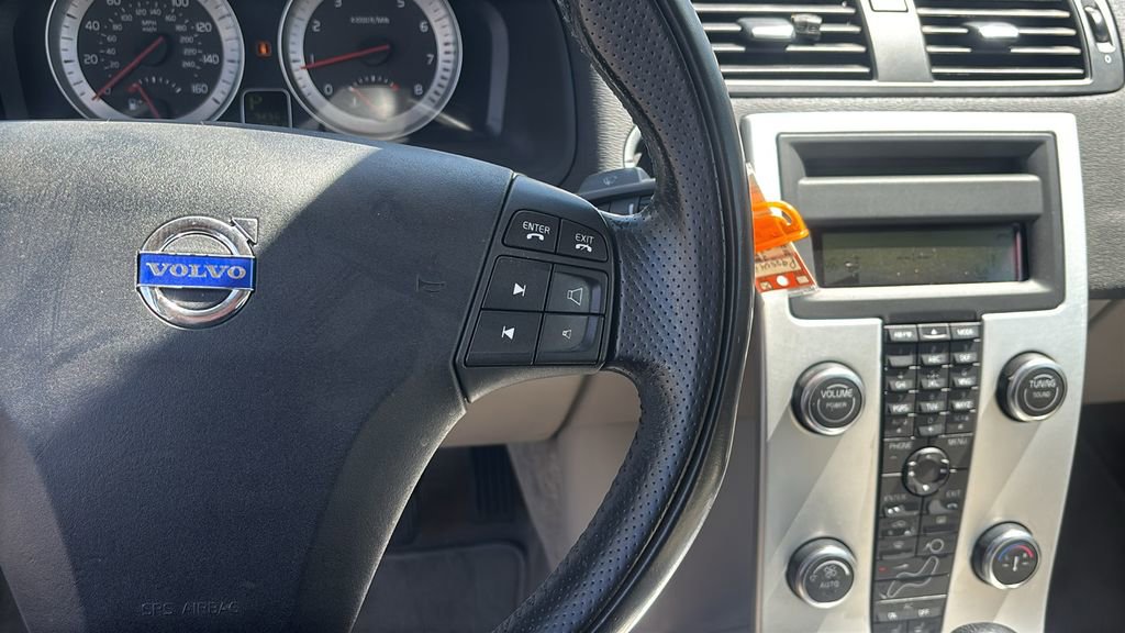 Used 2011 Volvo C70 T5 FWD image 18