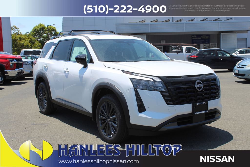 New 2026 Nissan Pathfinder SL w/ SL Premium Package AWD/4WD image 5