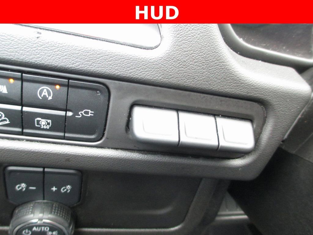 Used 2022 Chevrolet Suburban High Country w/ LPO, Illumination Package image 28