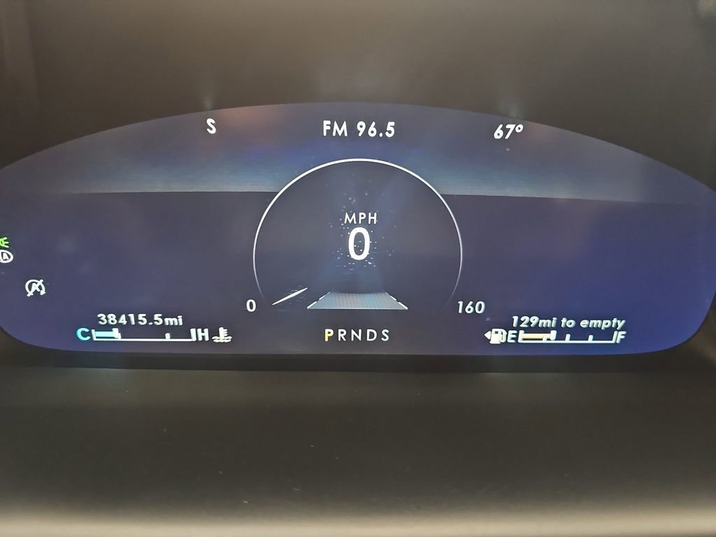 Used 2023 Lincoln Nautilus AWD image 18