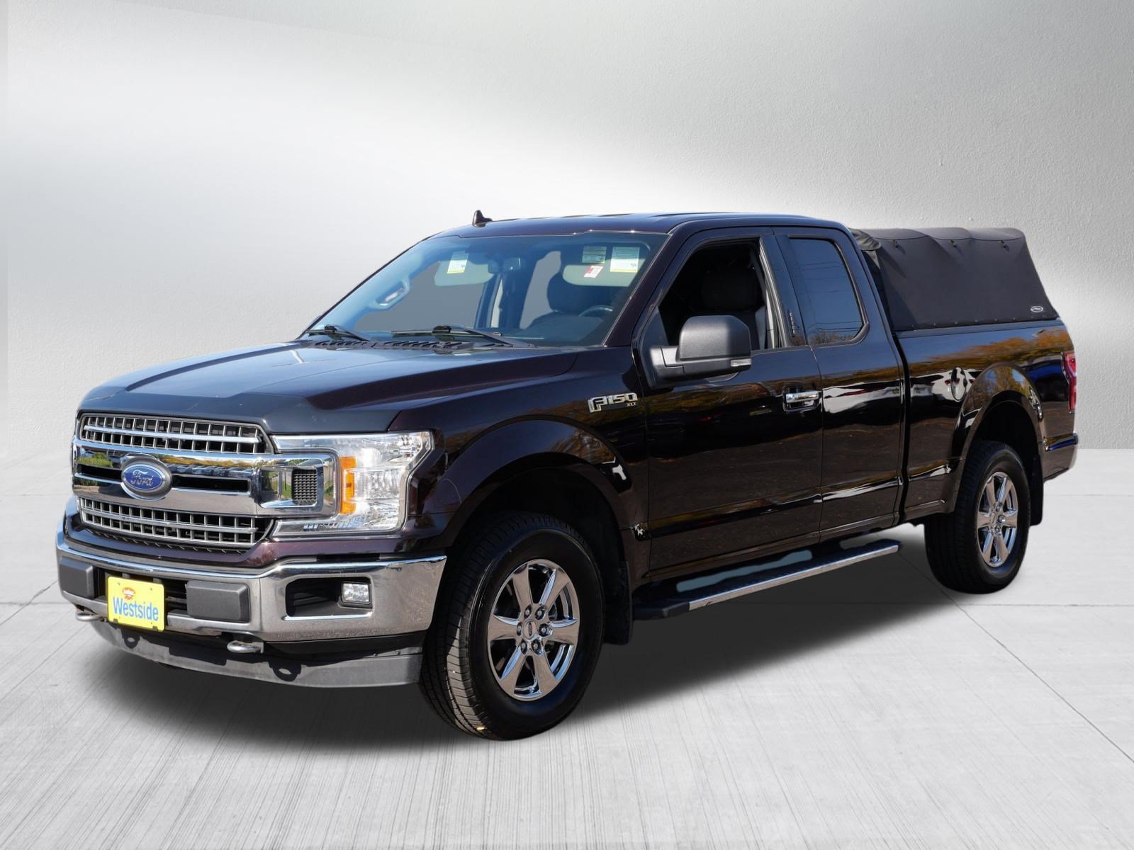 Used 2018 Ford F150 XLT w/ Equipment Group 302A Luxury AWD/4WD image 3
