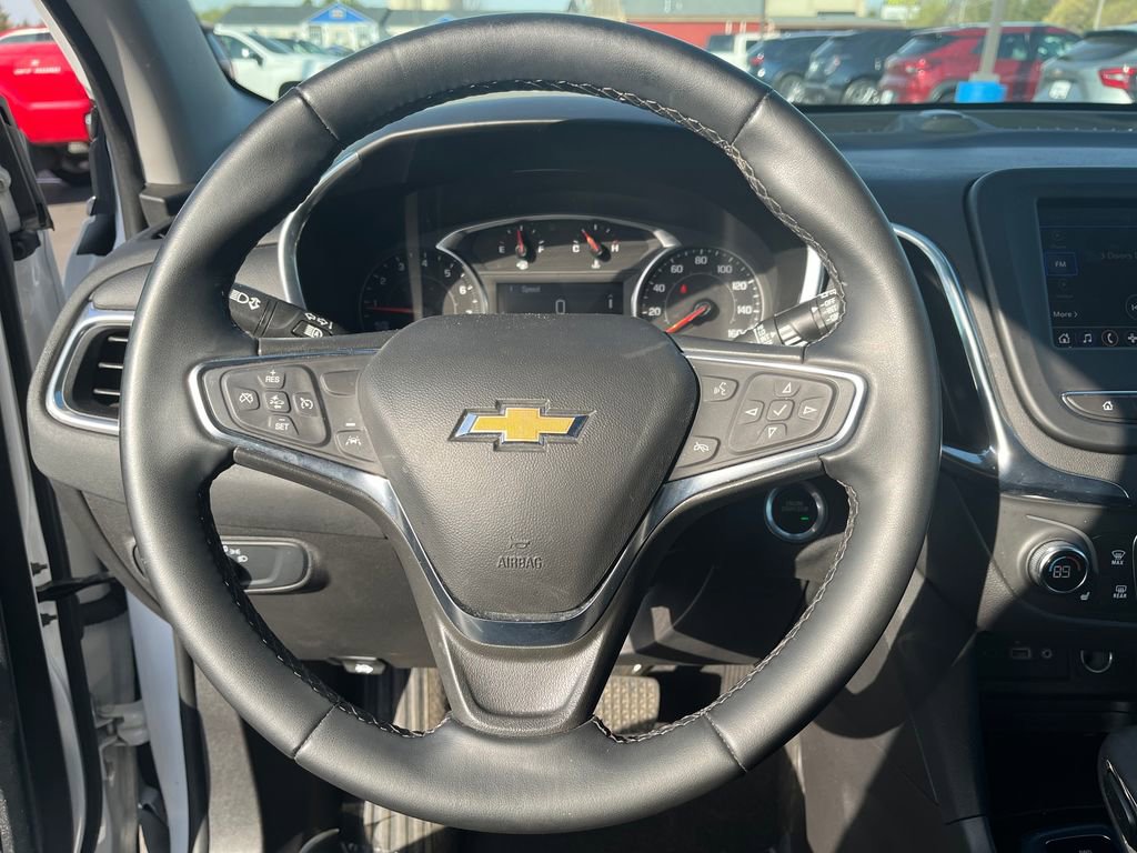 Used 2024 Chevrolet Equinox LT AWD/4WD image 15