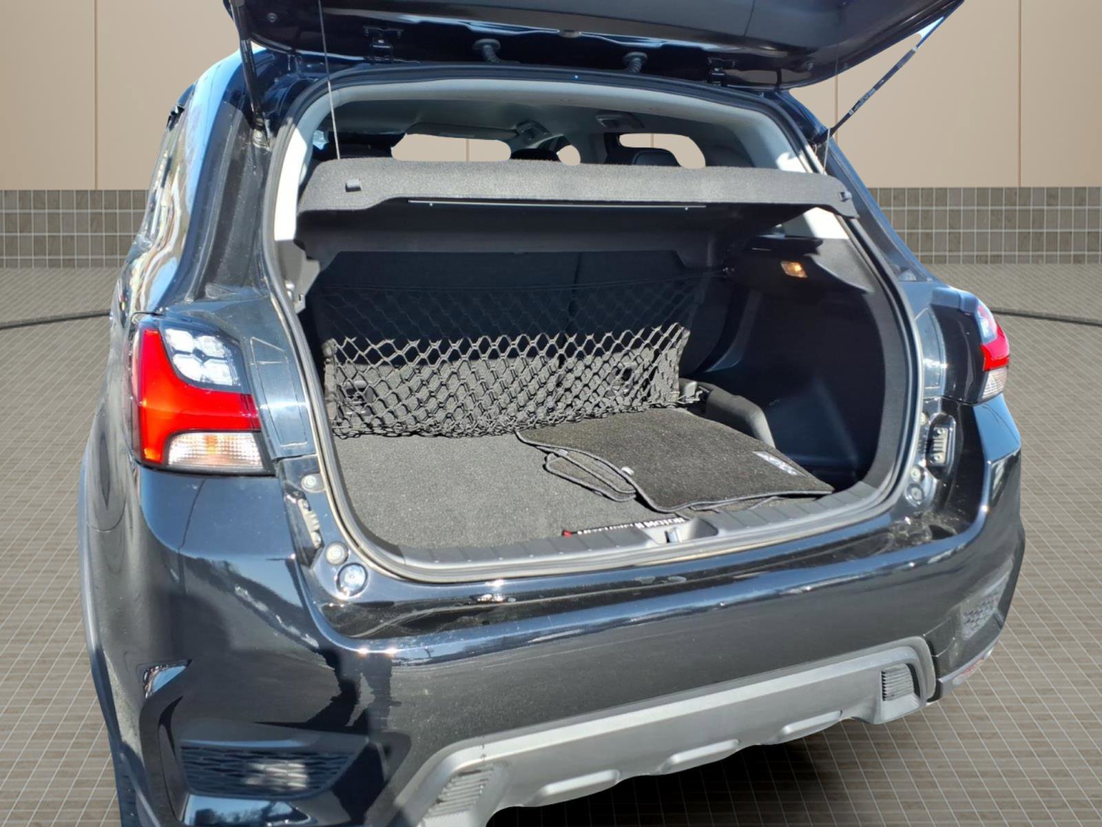 Used 2024 Mitsubishi Outlander Sport SE image 25