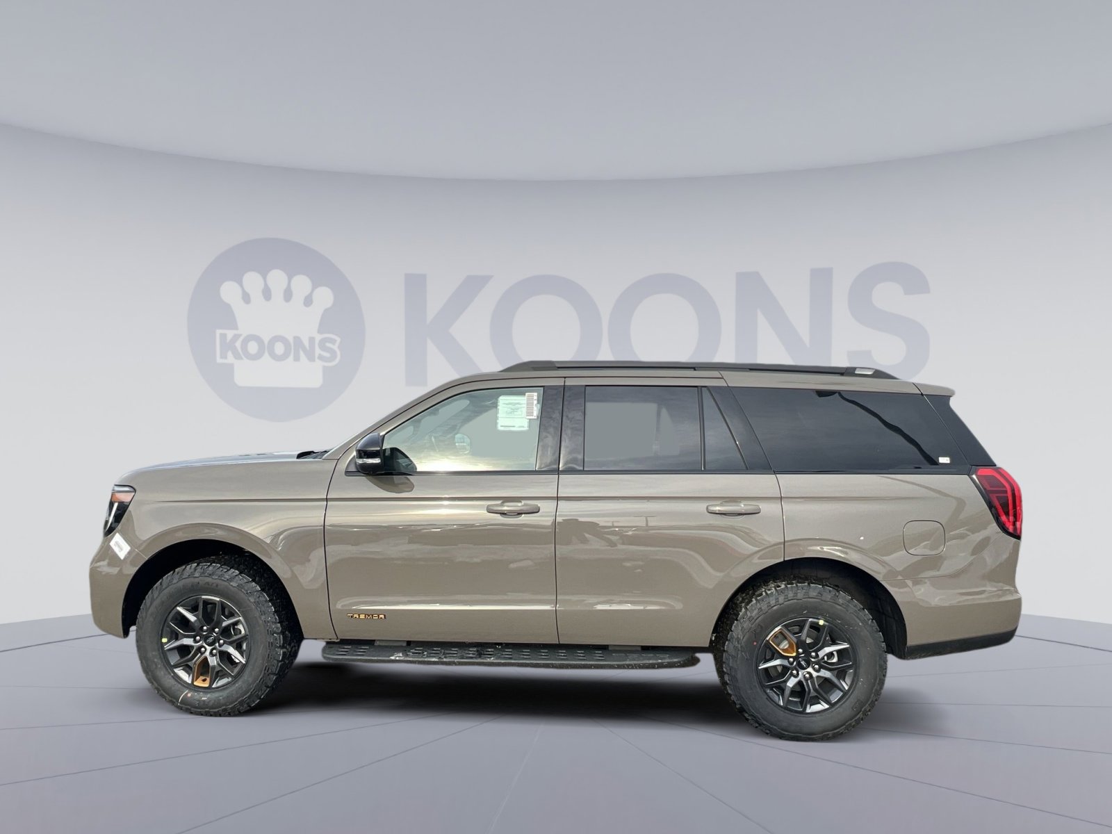 New 2026 Ford Expedition Tremor image 2