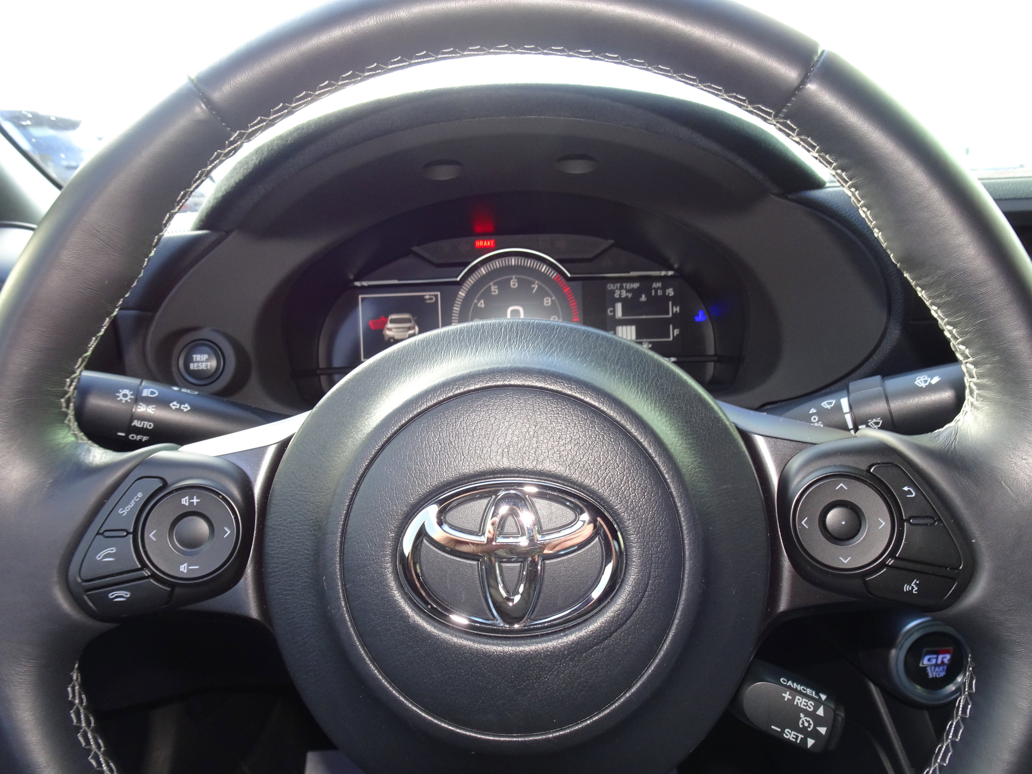 Used 2022 Toyota GR86 Premium w/ ALL Weather Mat Package (TMS) image 18