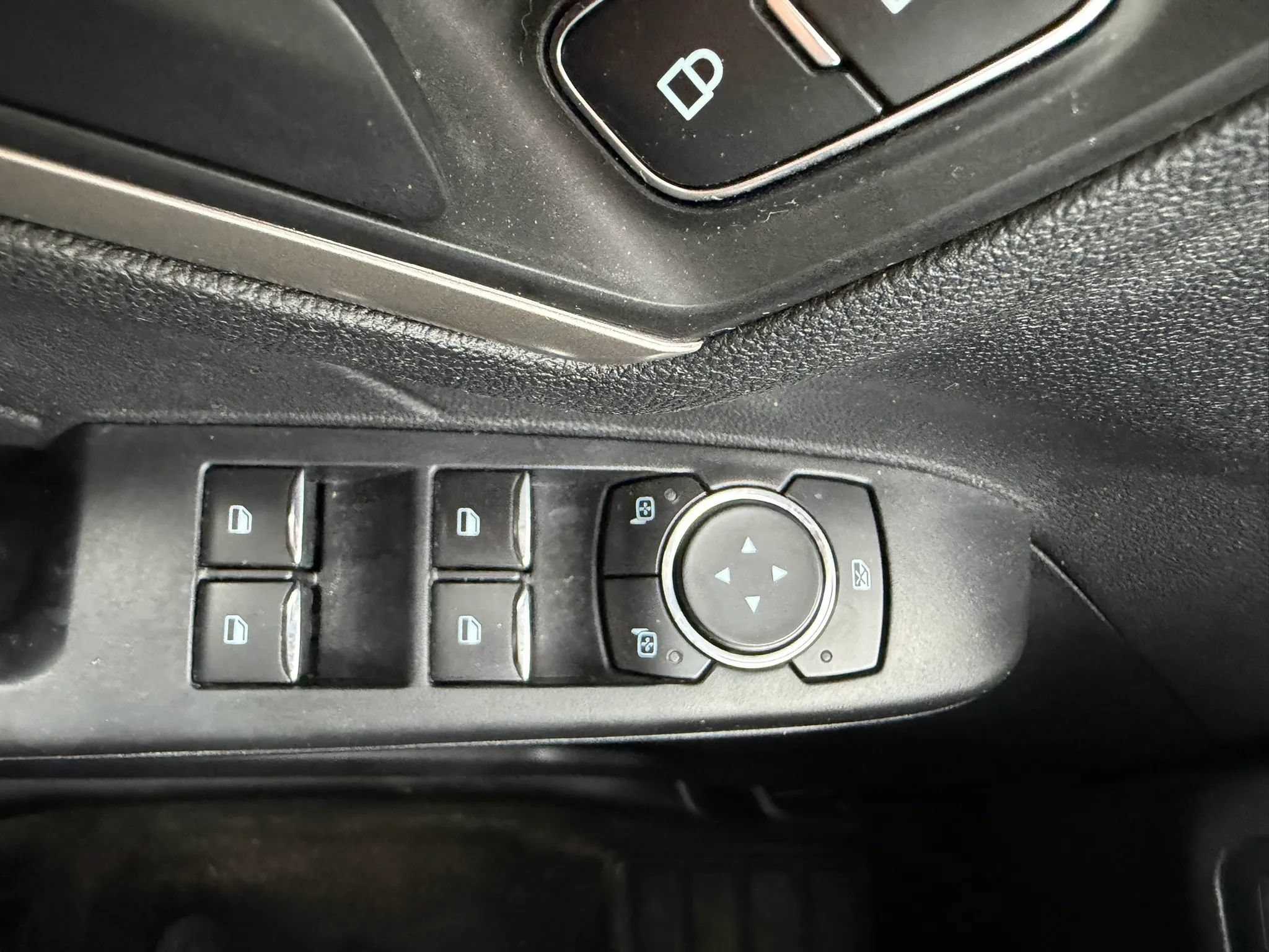 Used 2022 Ford Escape SE AWD/4WD image 23