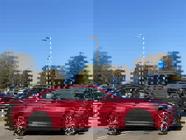 Used 2022 Lexus ES 250 w/ Premium Package image 3