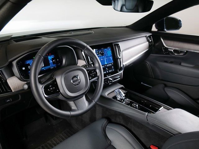 Used 2023 Volvo S90 B6 Ultimate AWD/4WD image 3