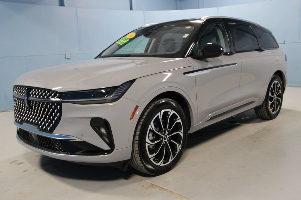 Used 2026 Lincoln Nautilus Reserve AWD/4WD image 36