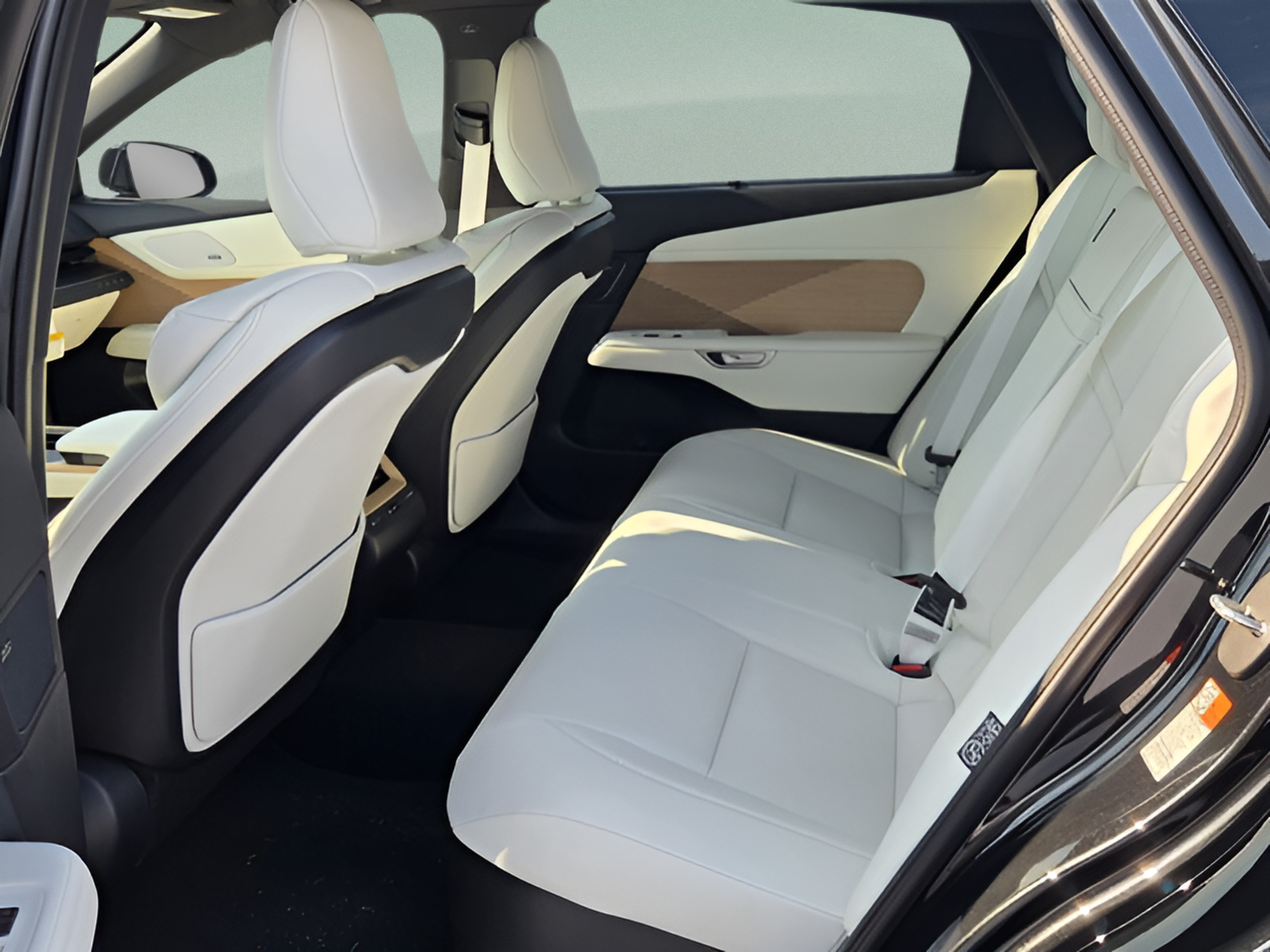 New 2026 Lexus ES 350e w/ Accessory Package (Z2) FWD image 11
