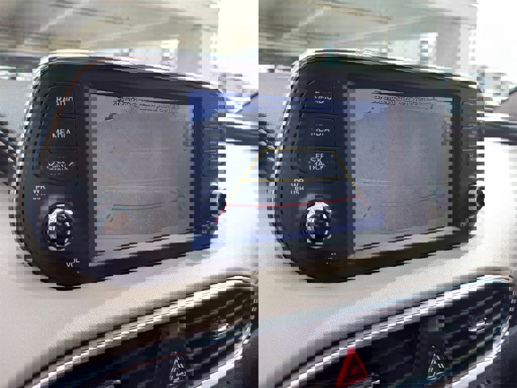 Used 2019 Hyundai Santa Fe Limited image 17