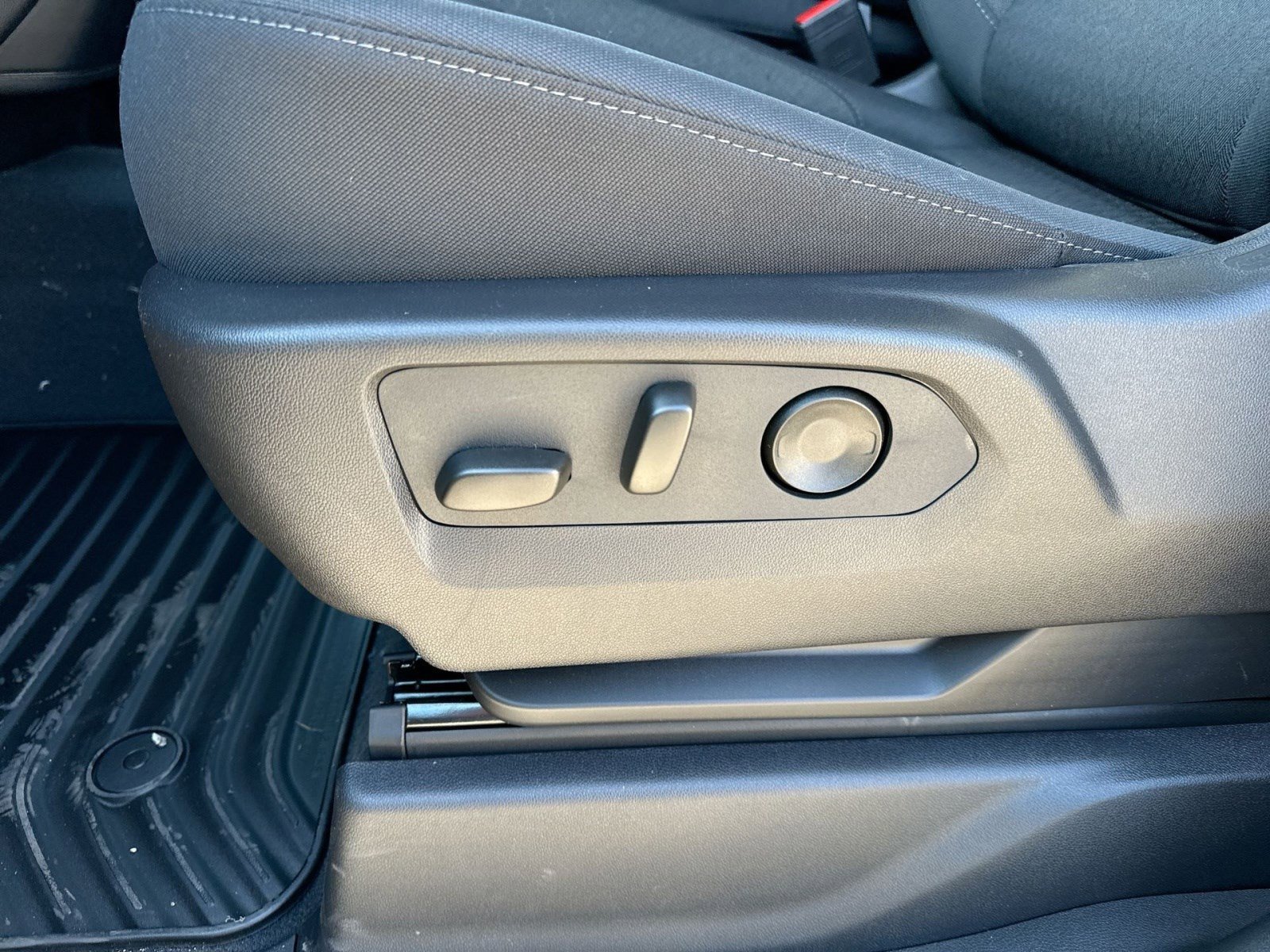 New 2026 Chevrolet Silverado 1500 Custom w/ Turbomax Blackout Package image 14