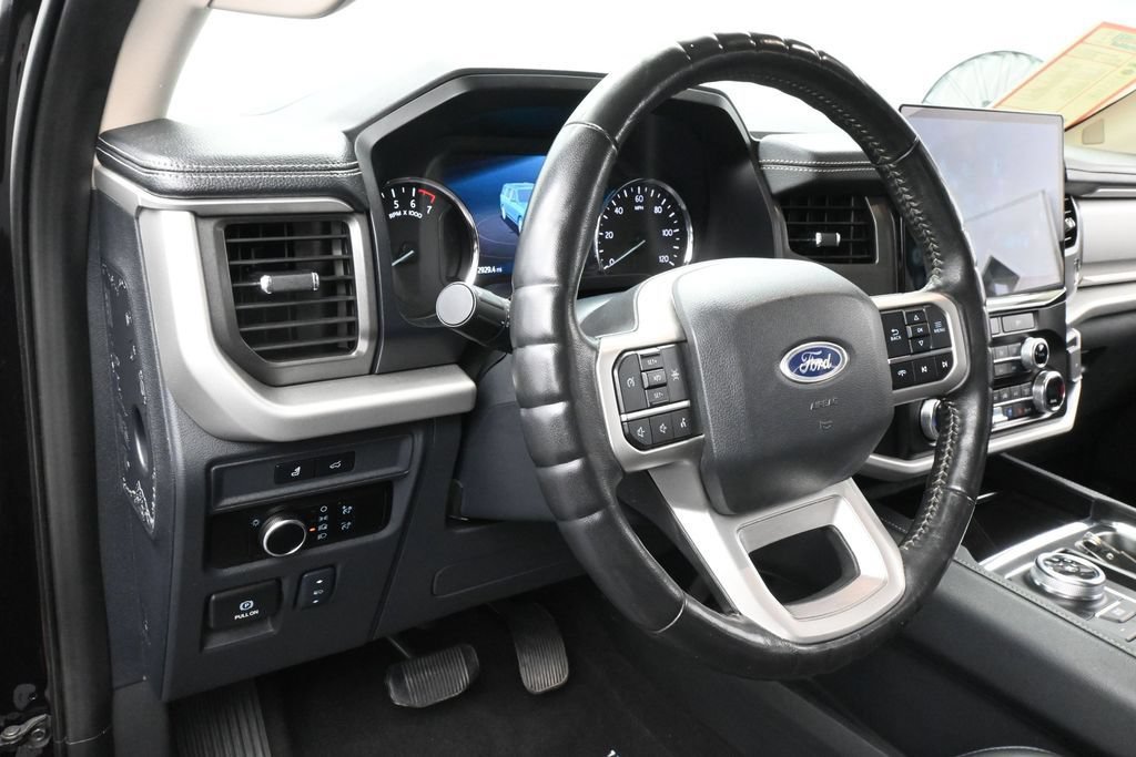 Used 2024 Ford Expedition Max XLT RWD image 15