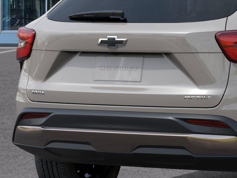 New 2026 Chevrolet Trax ACTIV w/ Sunroof Package FWD image 14