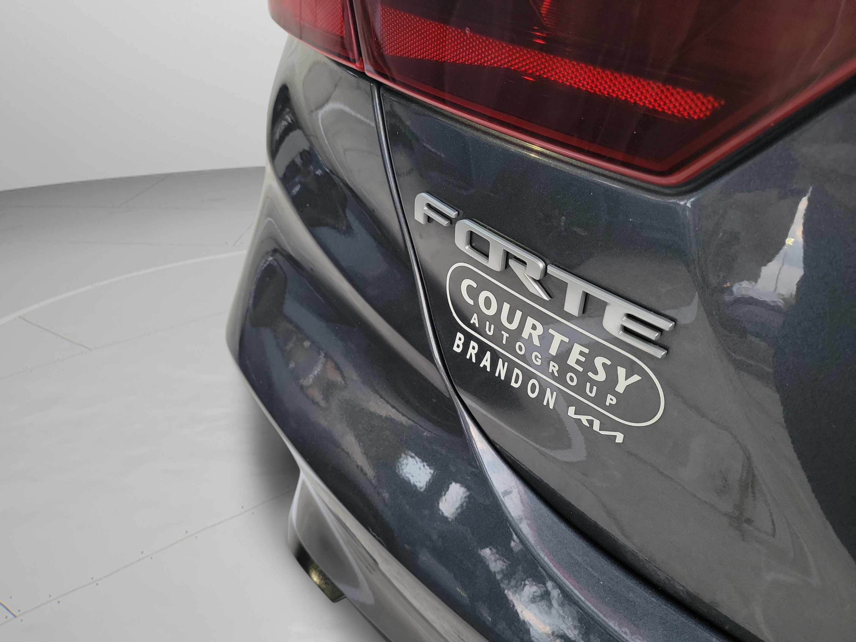Certified 2023 Kia Forte LXS w/ LXS Technology Package FWD image 29