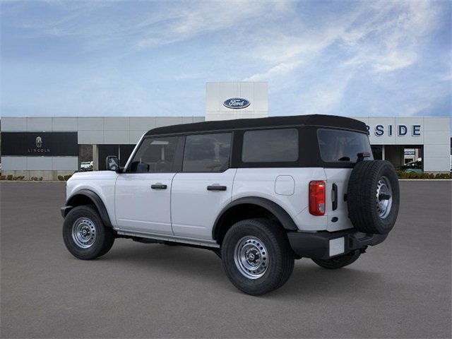 New 2025 Ford Bronco 4-Door image 4