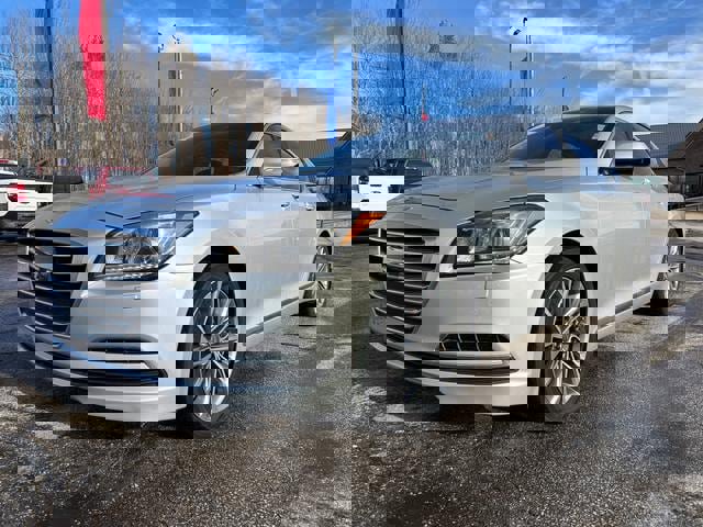 Used 2015 Hyundai Genesis 3.8 w/ Option Group 04 image 3