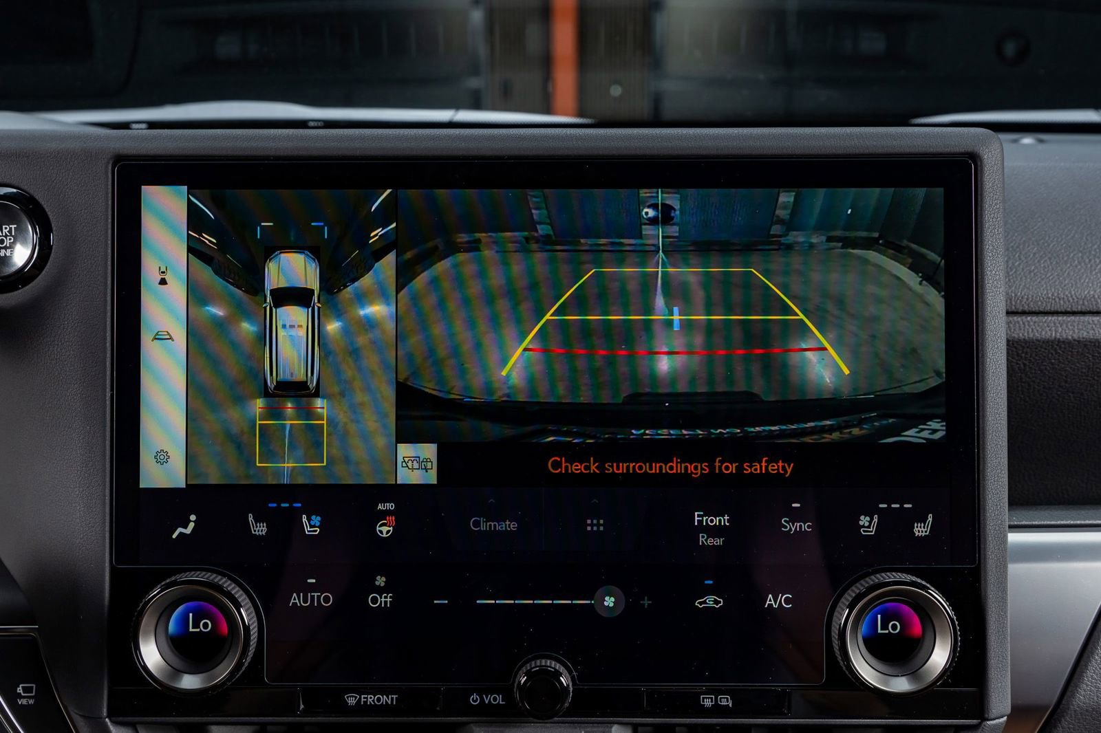 Used 2025 Lexus GX 550 w/ Accessory Package (2T) image 26