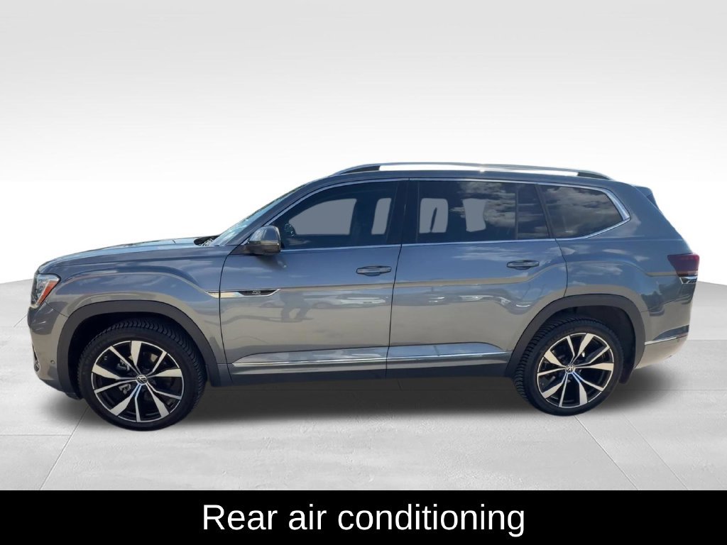 Used 2024 Volkswagen Atlas SEL Premium R-Line AWD/4WD image 5