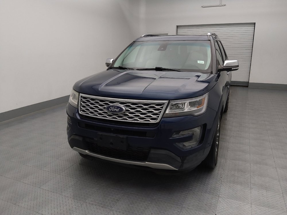Used 2017 Ford Explorer Platinum image 15